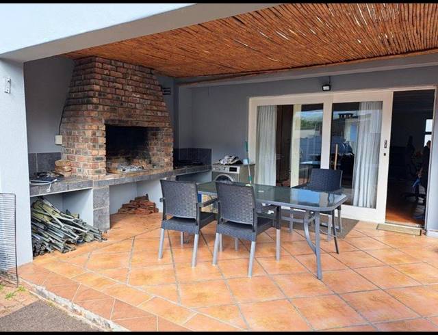 3 BEDROOM HOUSE FOR SALE IN DENNE-OORD
